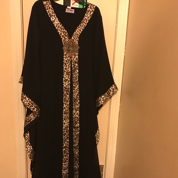 Elegant Black abaya - Picture 2 of 4